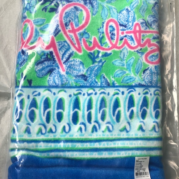 Lilly Pulitzer Bath Nwt Lilly Pulitzer Beach Towel Poshmark